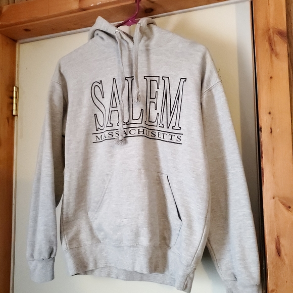 Salem Sweatshirt - Picture 1 of 1
